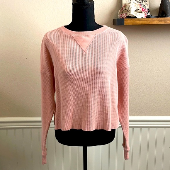 Abercrombie & Fitch Tops - Pink full sleeve shirt